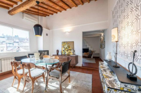 [View of Pitti Palace] Elegant Loft